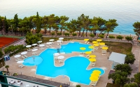 Neptun Hotel és depandansz ***