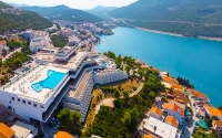 DÉL-ADRIAI NYARALÁS PROGRAM *****